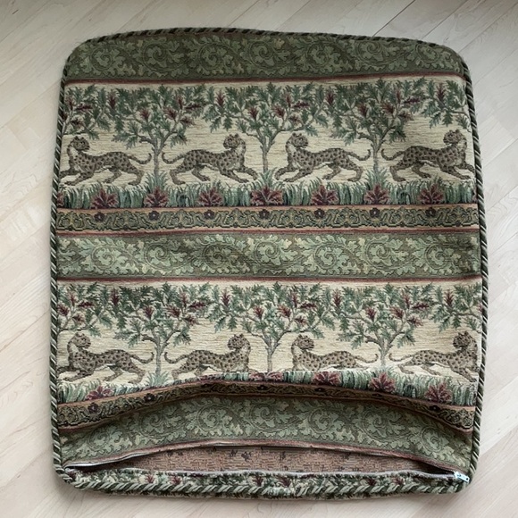 Custom Decorative Pillow Cover Leopard Theme - Picture 10 of 10